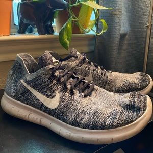 Nike free run fly knits